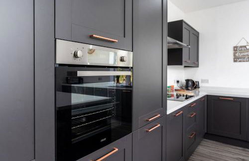 Northfield Cottage, Games & Arcade Room, Dog Friendly HS2, NEC, BHX, M42, Family Gatherings, Contractors, Hot Tube Hire Optional - Foto 25