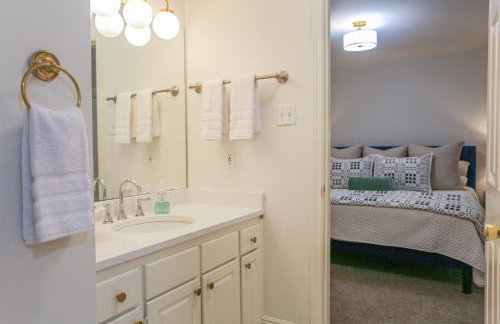 Paradise Loft, 3 Bedroom King Beds, Heart of Downtown, Full Kitchen & Wet Bar, Streaming TV - Foto 28