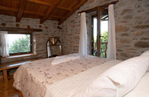 Aristoteli's Stone House - Foto 30