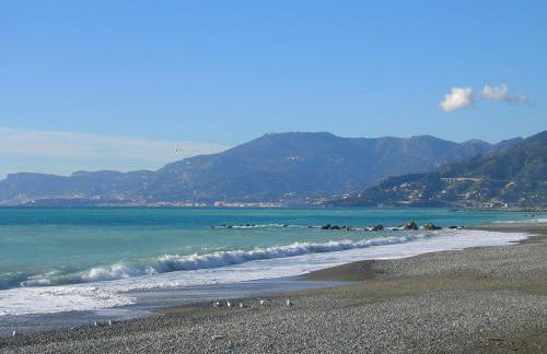 Gaiavacanze Beach Apartment - Photo 21