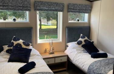 Ailsa Lodge with Hot Tub - Foto 8