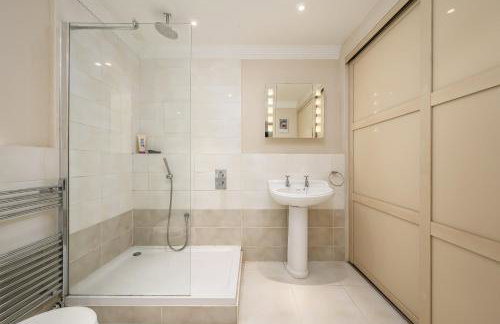 Elegant Flat with Garden in Edinburgh West End - Foto 20