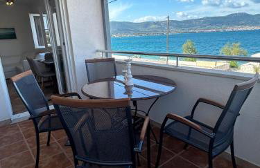 Beachfront Family Escape, Ciovo - Foto 1