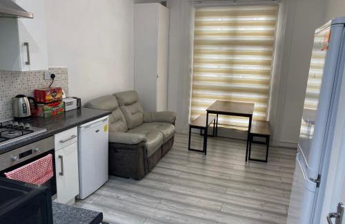 Flat next to Westfield shopping centre - Foto 13