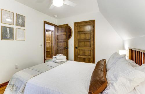 1 Mi to Resort Beach Alpine Lake A-Frame! - Foto 19