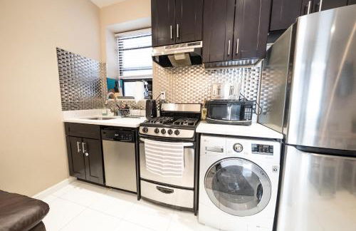 2 BD Next to Central Park - Photo 6