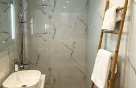 Sea Through Apartment Anavissos - Foto 9