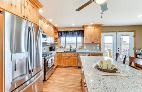 Wraparound Deck Newly Built Home in Grangeville! - Foto 8