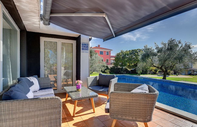 Villa with Swimming Pool, Volleyball Court & Hot Tub, near Rovinj - Foto 30