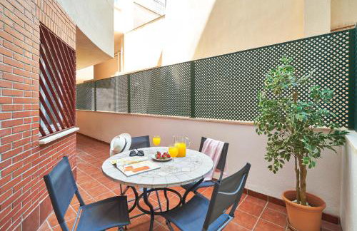 Modern City Centre Apartment w/ Terrace & Fast WIFI - Foto 11