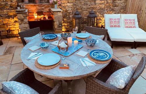 Campden Mews - Photo 1