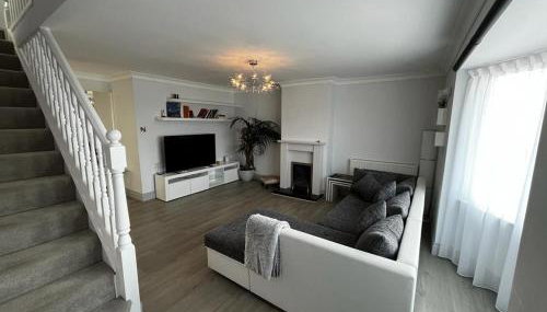 House - 3 bed 2 bath, self check in, amazing views! - Foto 4