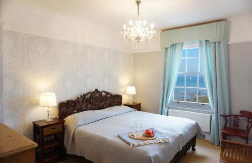 Broadstairs Beach Holiday Apartments, seafront stays opposite Kingsgate Bay with a parking space - Foto 24