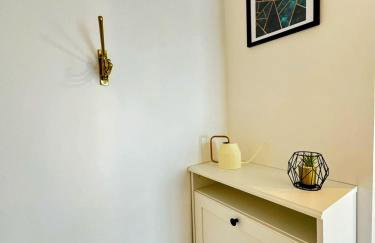 Studio Hôtel - Lit King Size - Parking - Wifi - Foto 12