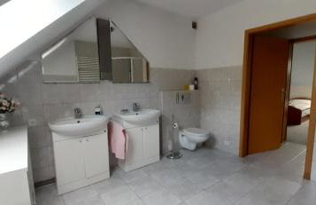 Baranie Wzgórze Ustroń Basen Sauna Plac Zabaw - Foto 14