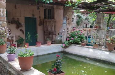 Venetis Luxury Apartments - Photo 19