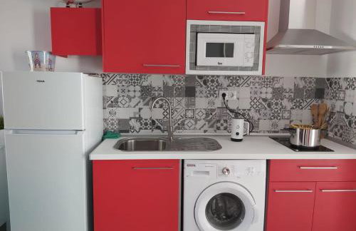 Bnbook Medea Apartments - Photo 32