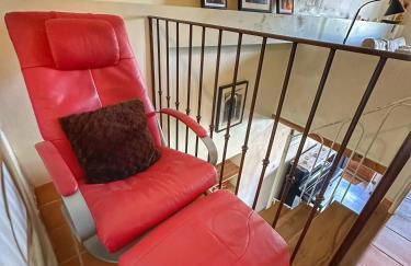 La Terrasse - Entire townhouse in hilltop village - Foto 7