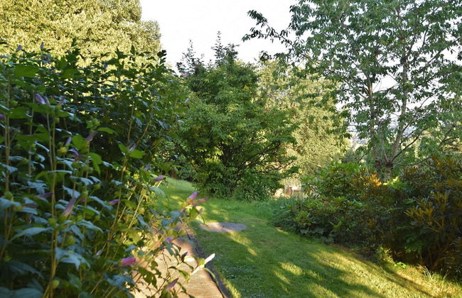 Tranquil Garden Apartment - Photo 24