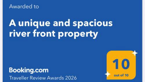 A unique and spacious river front property - Foto 5