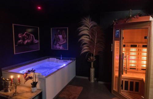 La Rose Médiévale Balnéo & Sauna - Foto 36