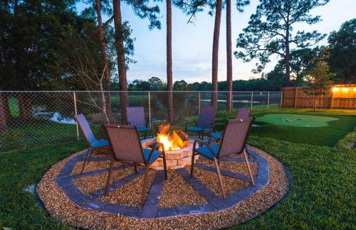 2023 Built! FineArt, Putt-Putt, Hammock, Backyard, Pet and Kid friendly - Photo 48