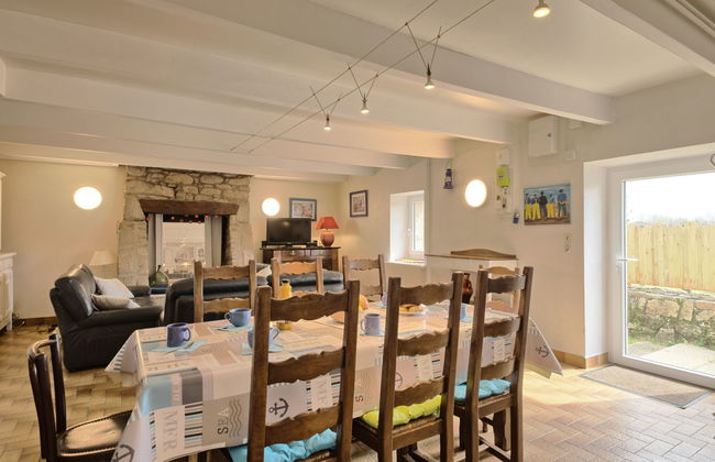 3 bedroom House in Belz with garden and terrace - Photo 4