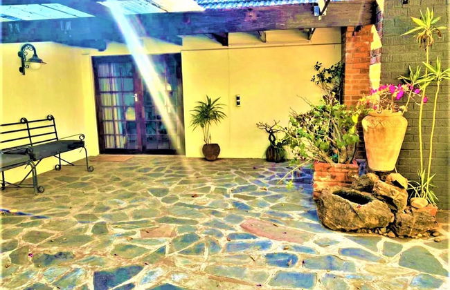 Cozy 3 Bedroom House With Unique Bathrooms - 2084 - Foto 53