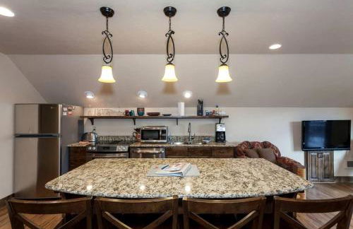 Deluxe Getaway Rental in a Mountain Cabin near Lake McDonald, Montana - Foto 30