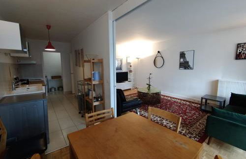 5 mn (450 m) walk Metro/La Defense/Netflix/Parking - Foto 37