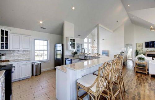 8 Bed Oceanfront in OBX with Pool & Hot Tub - Foto 51