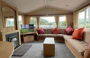 The Perfect Escape 2 Bedroom Static Caravan Pet Friendly - Foto 2
