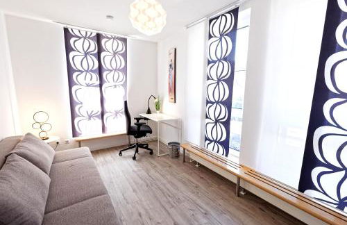 Exklusives Penthouse mit Dachterrasse, hochwertig ausgestatteter Küche mit Dampfgarer, inklusive 2 Stellplätze und Fahrradgarage - Foto 18