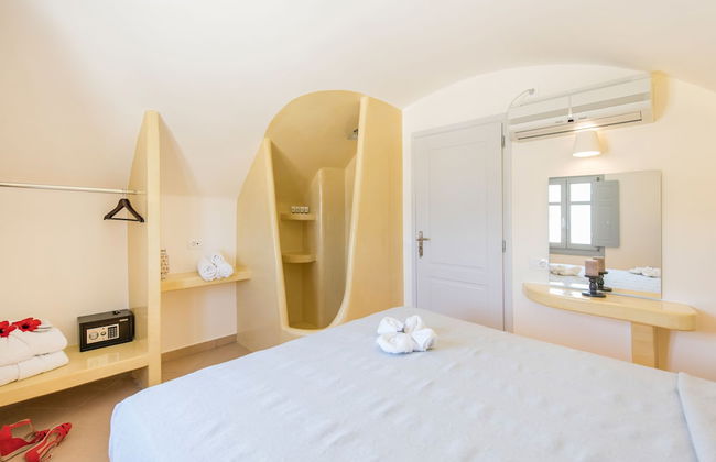 Secret Earth Santorini - Foto 39