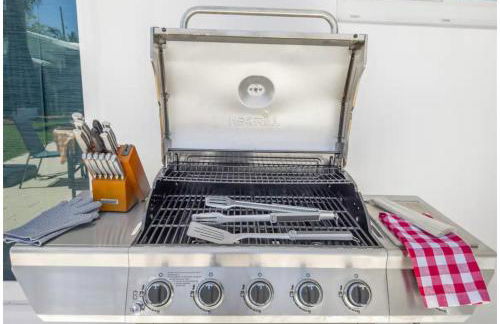 Amazing Home w Heated Pool 8 mins to the Beach - Foto 5