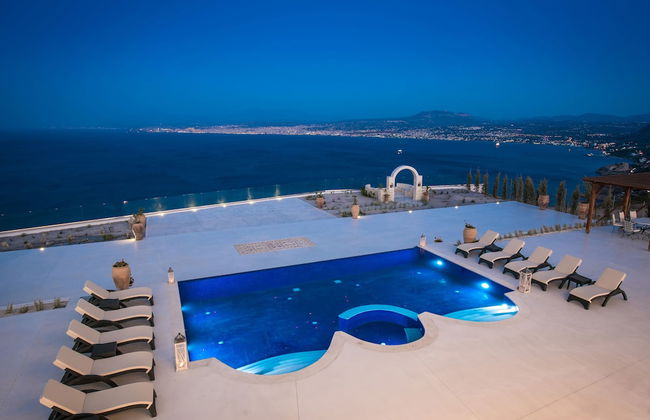 Villa Santorini, Wine Dark Sea Villas - Photo 18