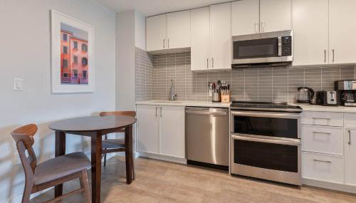 Luxury Apt Near Downtown - Foto 2