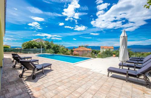 Luxury apartments Kostrena with pool - Foto 18