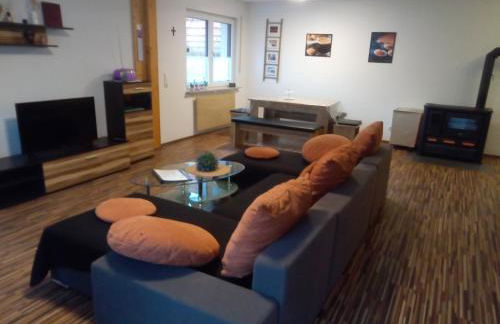 Ferienhaus Dorfglück Bischof 97633 Sulzfeld-Leinach - Foto 3