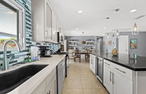 3 BDR Desert Oasis in the Heart of Palm Springs! - Foto 40