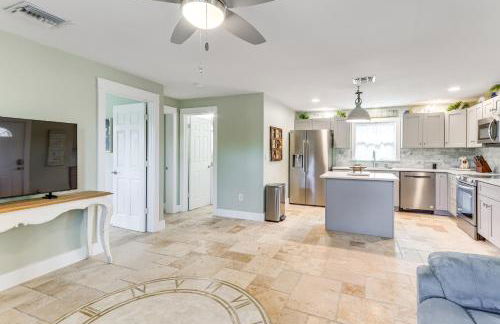 Walk to Parks, Eats and Bars Stuart Home with Patio - Photo 8