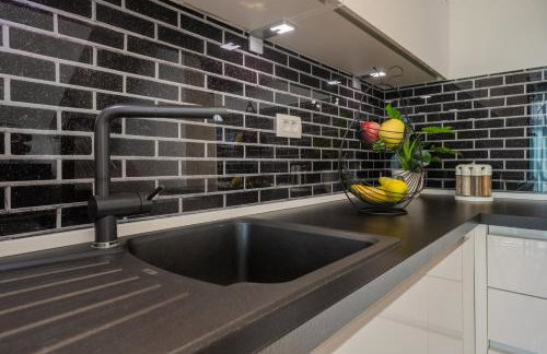 Apartment Tikvarin, Kaštel Kambelovac - Photo 40