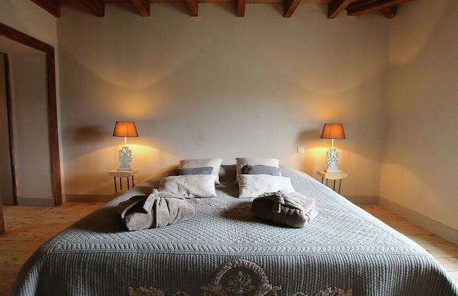 Unique Holiday Home in Virton with Hot Tub - Foto 17