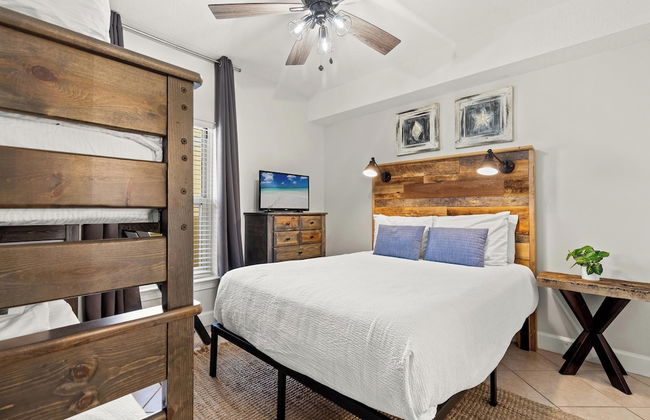 Emerald Isle Beach Resort by Panhandle Getaways - Photo 44