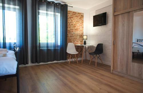 Leon's Rooms - Foto 31