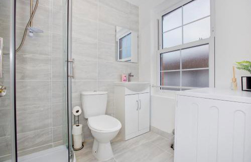 Modern Twin Studio - Town Centre - Long Stays Welcome! - Foto 8