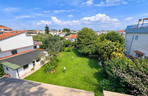 Villa just steps from the sea-Garden & Relax - Foto 1