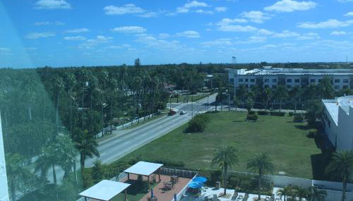 Oasis Downtown Fort Myers, Pool, Parking ,Pet Friendly - Foto 4