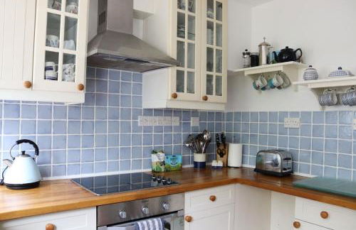 Apple Blossom - Photo 10