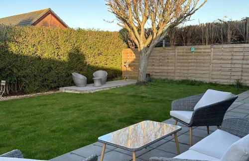 Stylish, Dog Friendly Coastal Bungalow With Garden - Foto 65